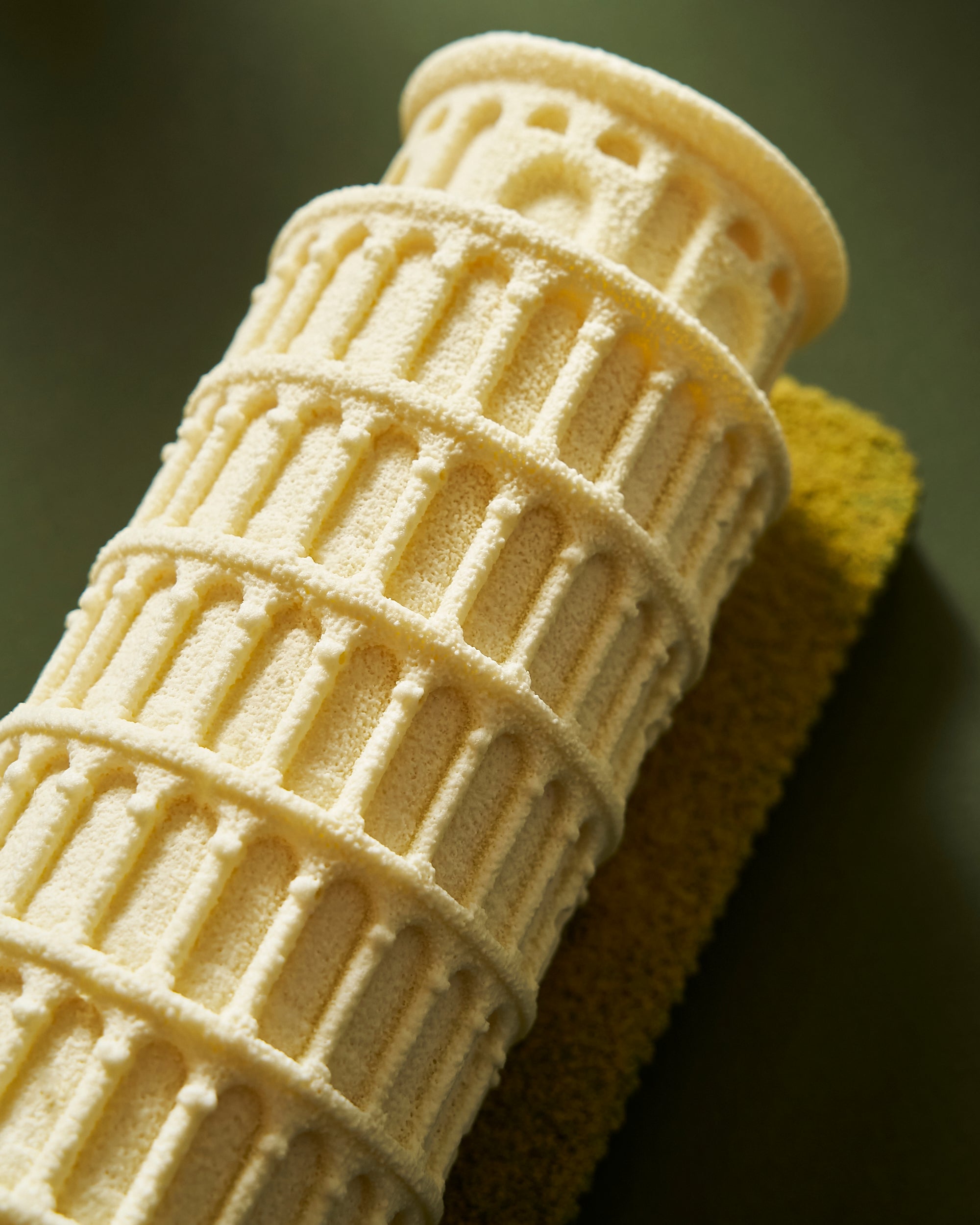 Tour de Pise - Bûche Tiramisu Signature